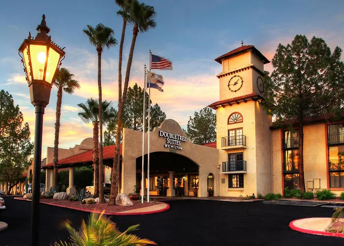 Jacuzzi hotel: Doubletree Suites By Hilton Tucson Airport
