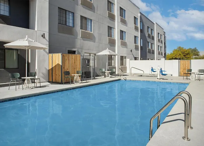 Spark By Hilton Tucson Airport